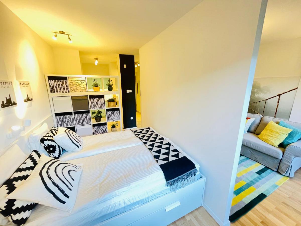 Peony Hollo Apartment - Free Garage Under The House Budapest Exterior foto